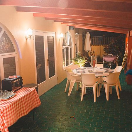 Courtesy Apartments Aruba Oranjestad Zewnętrze zdjęcie