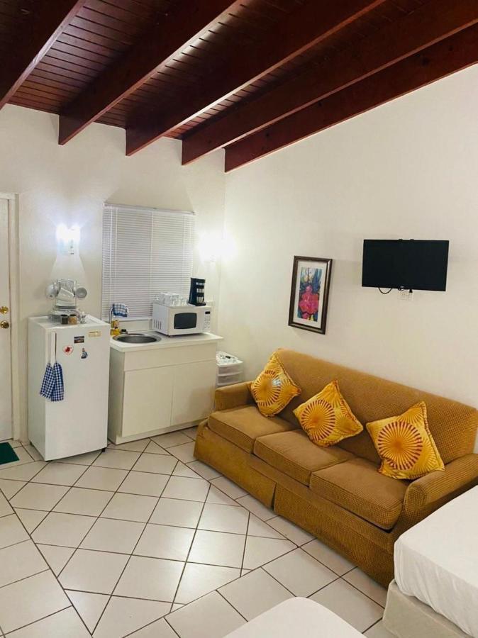 Courtesy Apartments Aruba Oranjestad Zewnętrze zdjęcie