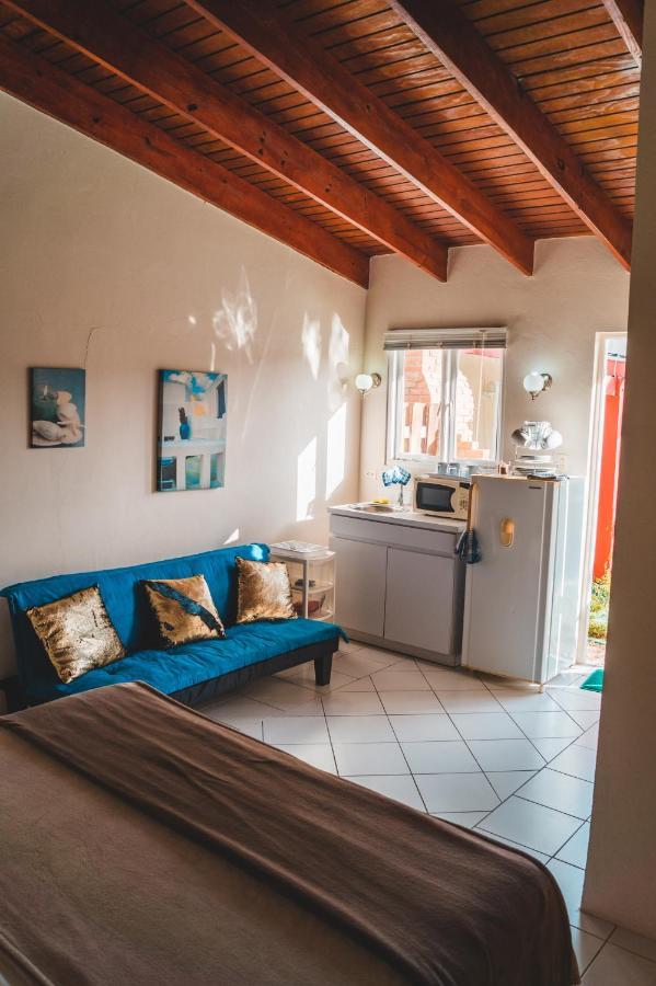 Courtesy Apartments Aruba Oranjestad Zewnętrze zdjęcie