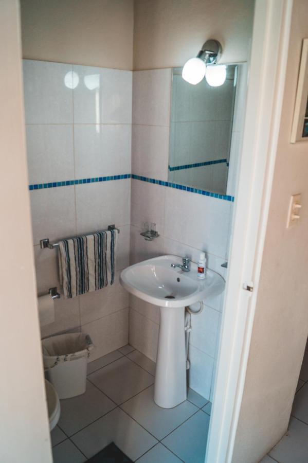 Courtesy Apartments Aruba Oranjestad Zewnętrze zdjęcie